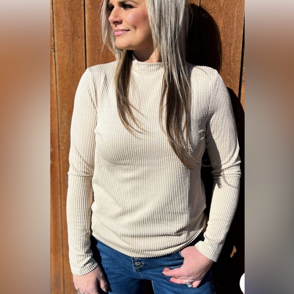 🤍🤍🤍Women's Cream Ribbed Top Sterling Kreek Put It In Neutral Top Western